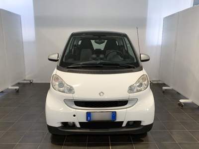 Smart ForTwo 1000 52 kW MHD coupé pulse Bianco usata Torino