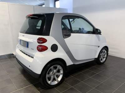 Smart ForTwo 1000 52 kW MHD coupé pulse Bianco usata Torino