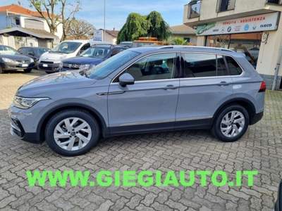Volkswagen Tiguan 1.5 TSI 150 CV DSG ACT Elegance Grigio usata Solbiate Olona