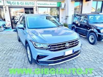 Volkswagen Tiguan 1.5 TSI 150 CV DSG ACT Elegance Grigio usata Solbiate Olona