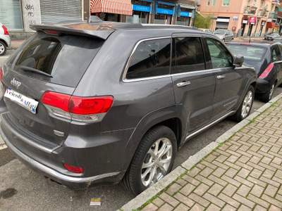 Jeep Grand Cherokee Tenuta sempre in box, unico proprietario Grigio usata Buccinasco
