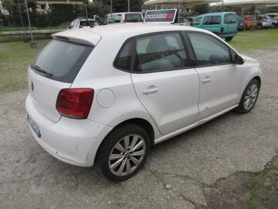 Volkswagen Polo 1.2 70 CV 5p. Comfortline Bianco usata MAGENTA