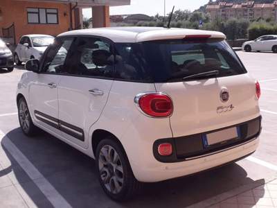 Fiat 500L 500L 1.6 Multijet 105 CV Lounge Bianco usata SORA