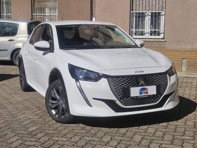 Peugeot 208 motore elettrico 136 CV 5 porte Allure Pack Bianco usata Novi Ligure