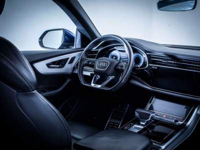 Audi Q8 50 3.0 tdi mhev Sport quattro tiptronic Blu/Azzurro usata Paruzzaro