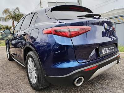 Alfa Romeo Stelvio Alfa Romeo Stelvio 22 160CV navig led cruise 2019 Blu/Azzurro usata Manduria