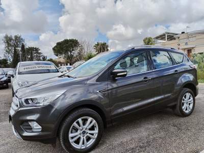 Ford Kuga Ford kuga 2.0tdci 120cv titanium navig led 2020 Grigio usata Manduria