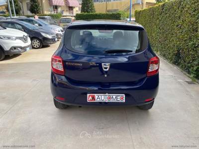Dacia Sandero Sandero 1.5 dCi 8V 75 CV Lauréate Blu/Azzurro usata SAN GIULIANO TERME