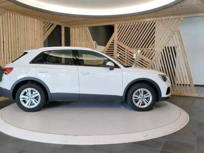Audi Q3 40 2.0 tdi Business quattro 190cv s-tronic usata Lamezia Terme