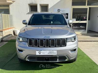 Jeep Grand Cherokee  3.0 V6 Limited 250cv auto my18 E6d Argento usata Spigno Saturnia