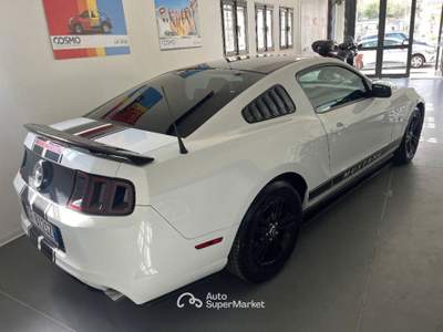 Ford Mustang FASTBACK Bianco usata Sora