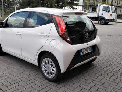 Toyota Aygo IVA Esposta, possibilità di finanziamento e permuta Bianco usata Randazzo