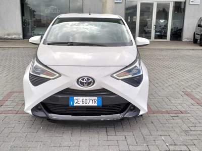Toyota Aygo IVA Esposta, possibilità di finanziamento e permuta Bianco usata Randazzo