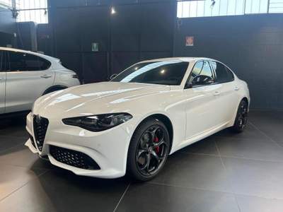 Alfa Romeo Giulia 2.2 Turbodiesel 210 CV AT8 AWD Q4 Tributo Italiano Bianco usata Vercelli