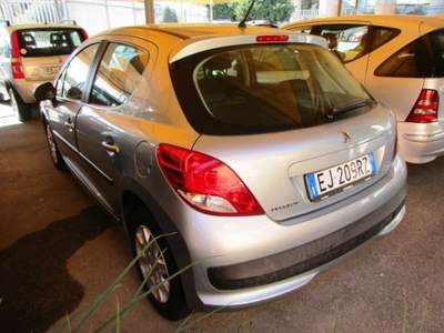 Peugeot 207 Peugeot 207 1.4 HDI Blu/Azzurro usata QUALIANO