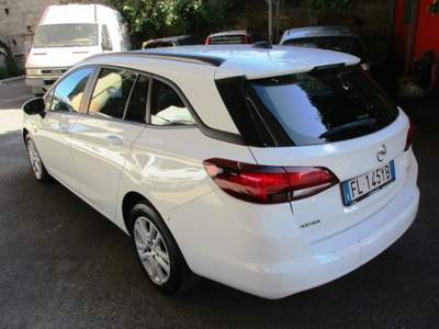 Opel Astra Opel Astra SW 1.6 tdci Bianco usata QUALIANO