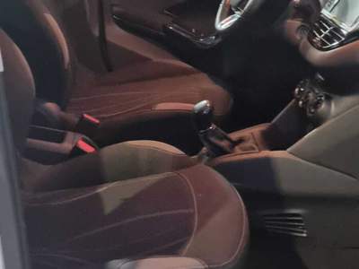 Peugeot 208 auto in ottime condizioni usata Cerignola