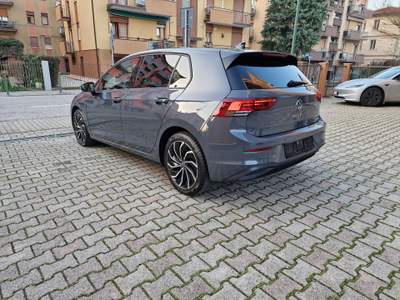 Volkswagen Golf Camera, Key-less, 17'',  LED, Grigio usata VENEZIA