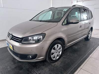Volkswagen Touran 1.6 tdi Trendline Oro usata Pescara