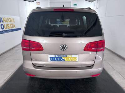 Volkswagen Touran 1.6 tdi Trendline Oro usata Pescara