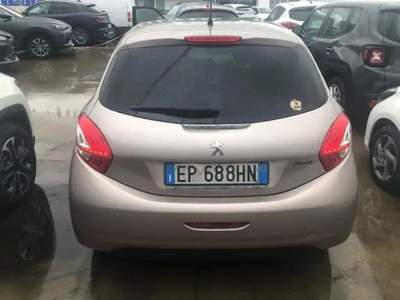 Peugeot 208 1.2 VTi 82 CV 5 porte Allure Grigio usata Torino