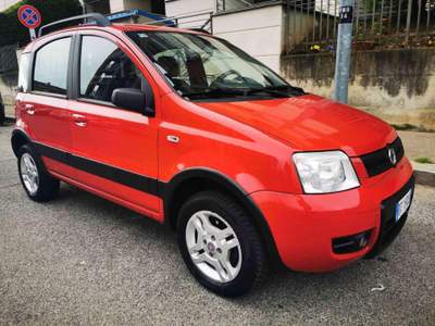 Fiat Panda 1.2 Climbing Natural Power Rosso usata Torino