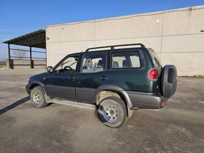 Nissan Terrano Passo Lungo Verde usata Caresana