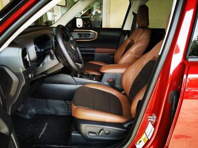 Ford Bronco 2.0 EcoBoost V6 249CV Badlands Rosso usata Castelnuovo Rangone
