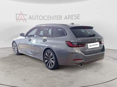 BMW Serie 3 320d d 48V xDrive Touring Grigio usata RHO
