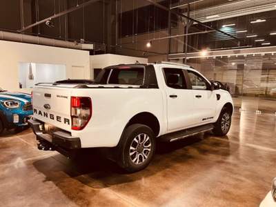 Ford Ranger 2.0 TDCi aut. 213 CV Wildtrak 5 posti Bianco usata Vedelago