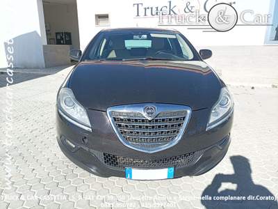 Lancia Delta in  buono stato Nero usata TRANI