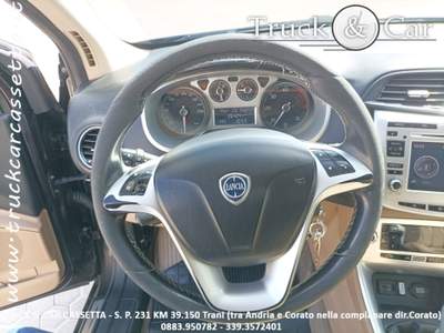Lancia Delta in  buono stato Nero usata TRANI