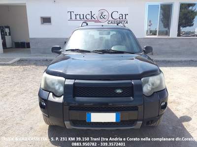 Land Rover Freelander in  buono stato Blu/Azzurro usata TRANI