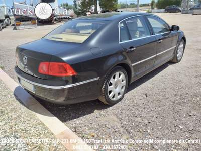 Volkswagen Phaeton in ottimo stato Nero usata TRANI