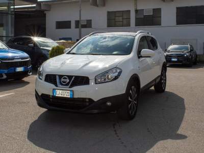 Nissan Qashqai 2.0 dCi DPF aut. n-tec Bianco usata Fondi