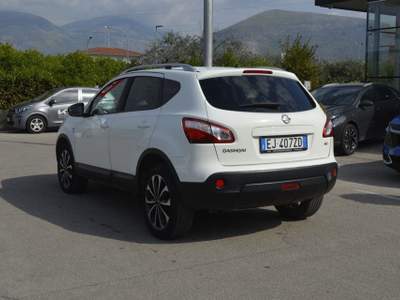 Nissan Qashqai 2.0 dCi DPF aut. n-tec Bianco usata Fondi