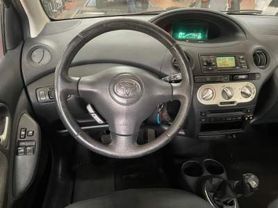 Toyota Yaris ottime condizioni Grigio usata Roma