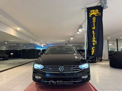 Volkswagen Passat 2.0 tdi 150cv dsg CRUISE CONTROL ADATTIVO Nero usata CONEGLIANO