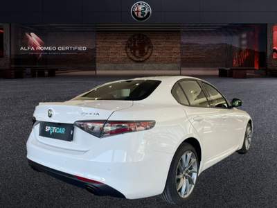 Alfa Romeo Giulia 2.2 Turbodiesel 210 CV AT8 AWD Q4 Ti Bianco usata Bologna