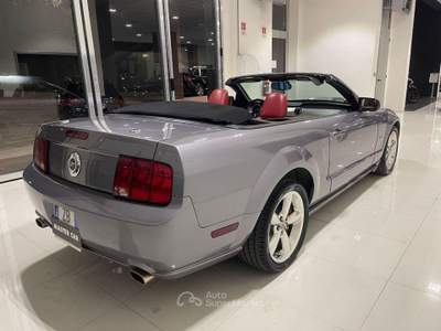 Ford Mustang  Grigio usata Ripalimosani