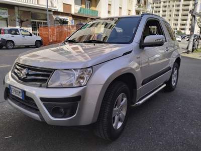 Suzuki Grand Vitara Suzuki Vitara Argento usata La Spezia