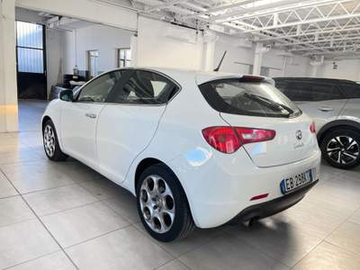 Alfa Romeo Giulietta 1.4 Turbo MultiAir Progression 170CV Bianco usata Torino