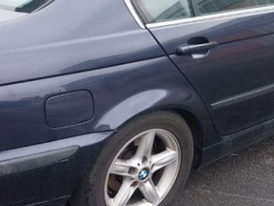 BMW Serie 3 320i i cat 4 porte Attiva Blu/Azzurro usata Pogliano Milanese