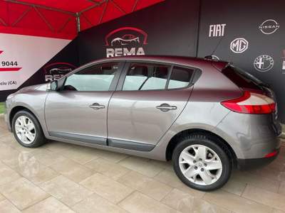 Renault Mégane Mégane 1.5 dCi 110CV Wave Grigio usata Quartucciu