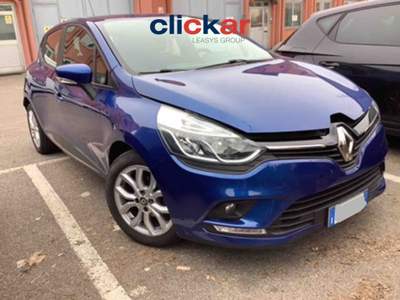 Renault Clio dCi 90 CV EDC OK NEOPATENTATI 5 porte Business Blu/Azzurro usata Latisana