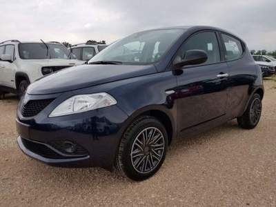 Lancia Ypsilon 1.2 69 CV 5P. Gold * 5 POSTI * OK NEOPATENTATI * Blu/Azzurro usata Latisana