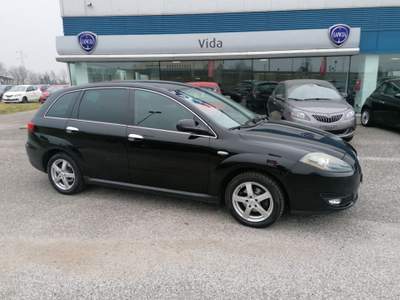 Fiat Croma 1.9 Multijet 8V Emotion GANCIO TRAINO - 8 GOMME Nero usata Latisana