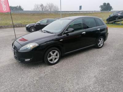 Fiat Croma 1.9 Multijet 8V Emotion GANCIO TRAINO - 8 GOMME Nero usata Latisana
