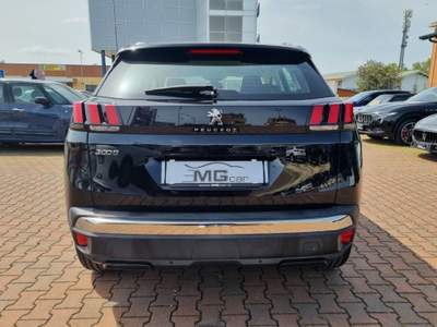Peugeot 3008 BlueHDi 130 CV EAT8 LED-NAVI 3D-CARPLAY-ANDROID Nero usata Rimini