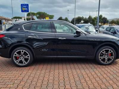 Maserati Levante Diesel 250cv AWD Granlusso NAVI-XENO-TELECAMERA-20 Nero usata Rimini